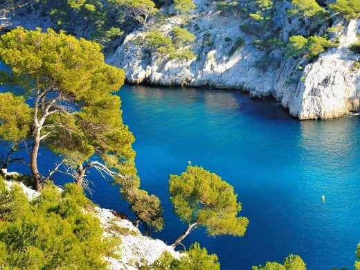 Calanques&#x20;de&#x20;Cassis&#x20;&#x3A;&#x20;Randonn&#x00E9;es&#x20;et&#x20;Eaux&#x20;Turquoise