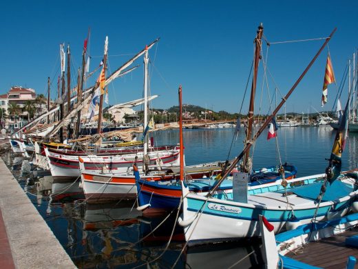 Plaisance&#x20;Var&#x20;&#x3A;&#x20;Ports&#x20;et&#x20;Navigation&#x20;en&#x20;M&#x00E9;diterran&#x00E9;e