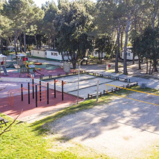 Activités et loisirs au camping les Grands Pins dans le Var (83)