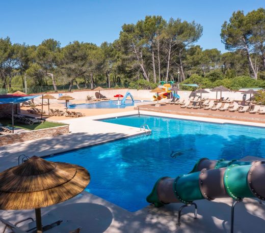 Camping Les Grands Pins au Castellet
